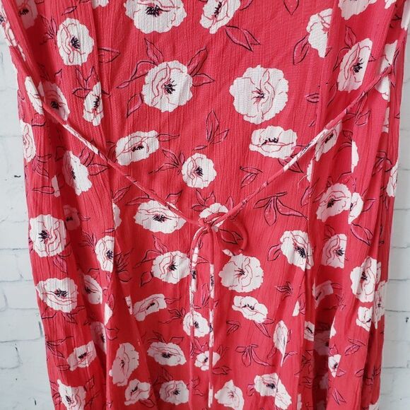 Billabong Skate Day Print Floral Mini Dress Size XS Red Skater V-Neck - Picture 6 of 9